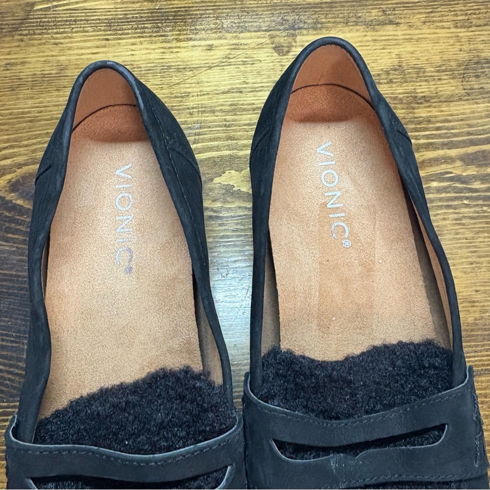 Vionic Black Cheryl Faux Fur Loafers Size 7 - Picture 5 of 10